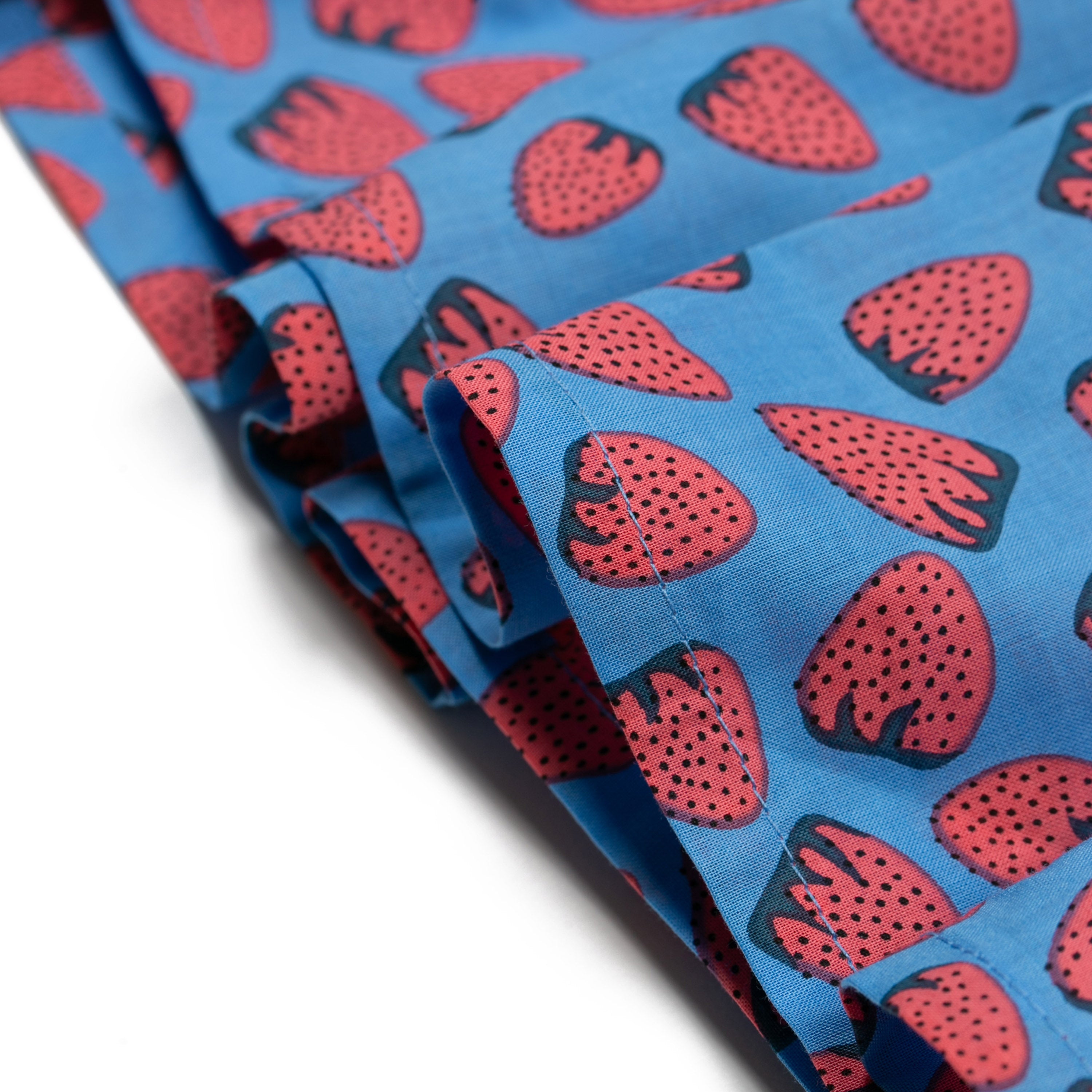 Regina Strawberry blue