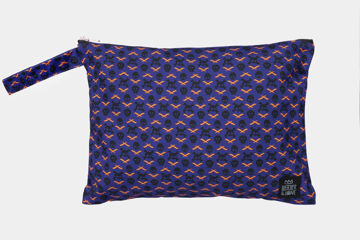 PURPLE SKULLS