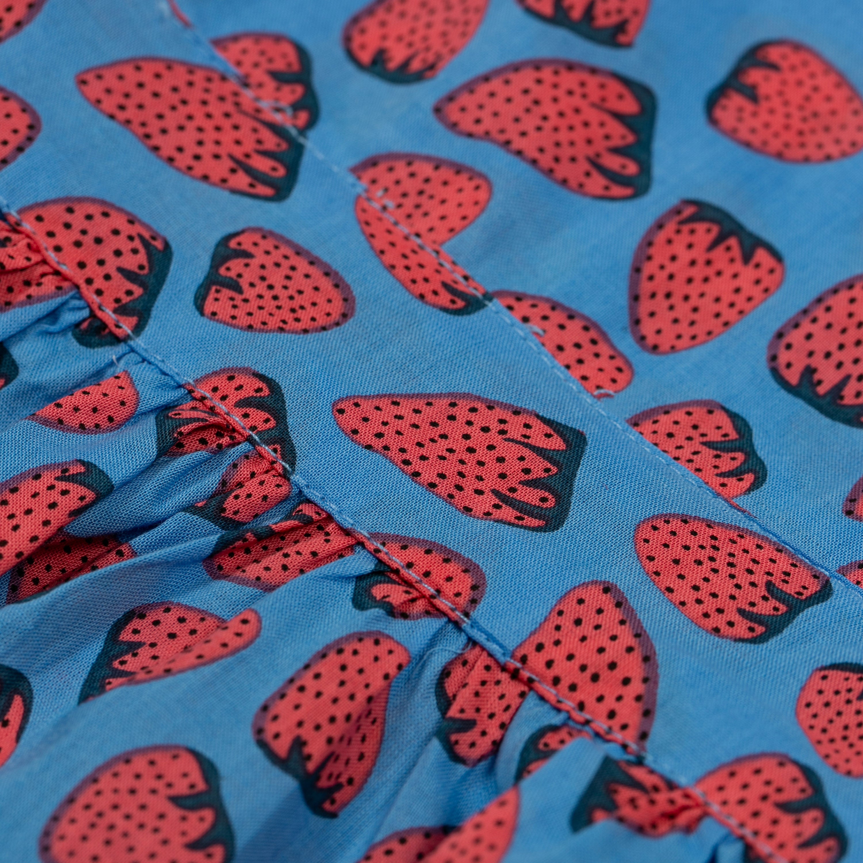 Mia Strawberry Blue